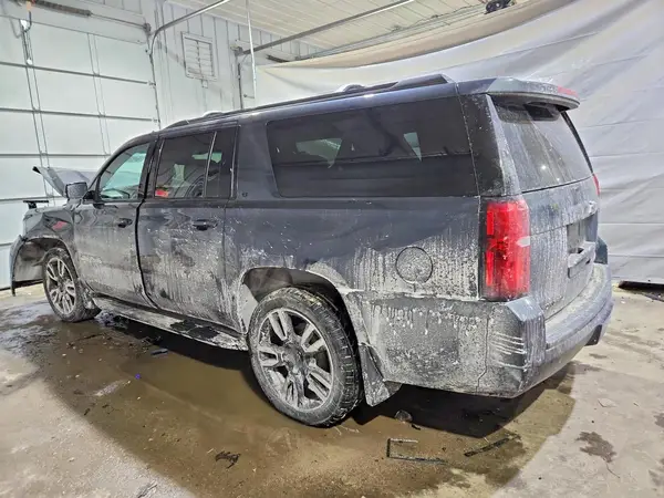 1GNSKHKC2KR360806 2019 CHEVROLET SUBURBAN - Image 2