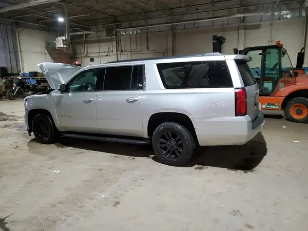 1GNSKHKC2KR367660 2019 CHEVROLET SUBURBAN - Image 2