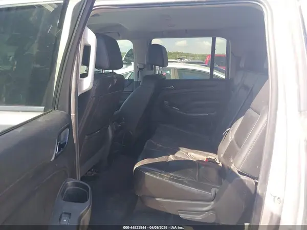 1GNSKHKC2KR380702 2019 CHEVROLET SUBURBAN - Image 8