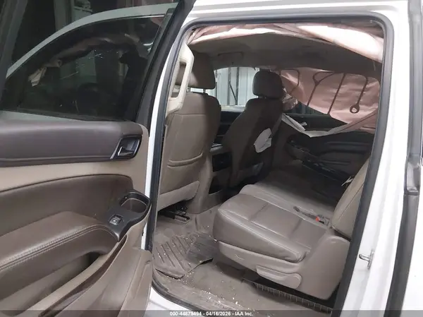 1GNSKHKC2KR394972 2019 CHEVROLET SUBURBAN - Image 8