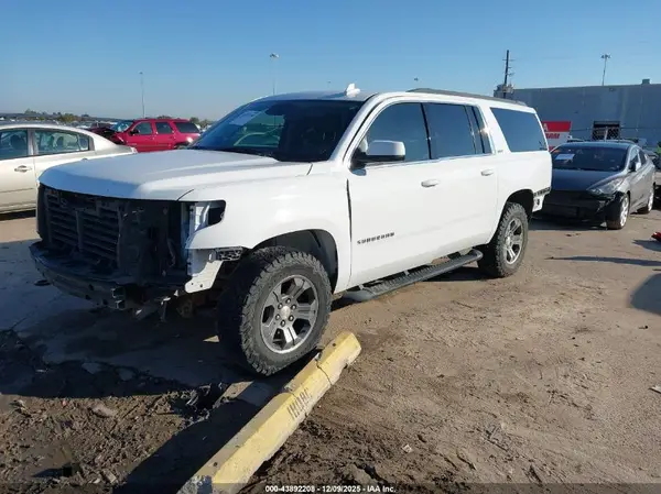 1GNSKHKC2LR222877 2020 CHEVROLET SUBURBAN - Image 2