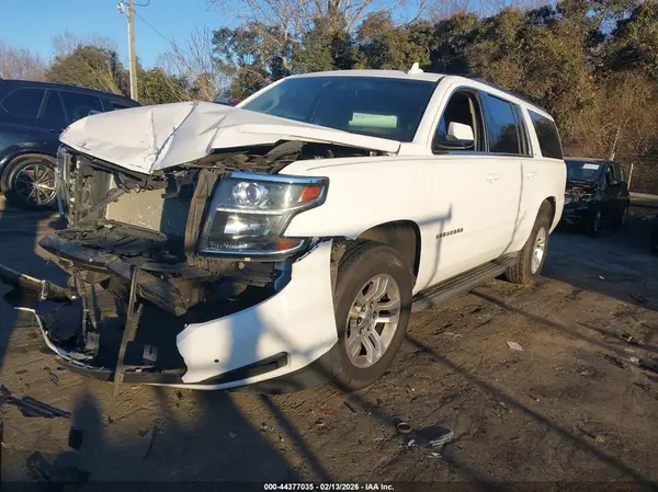 1GNSKHKC3GR350969 2016 CHEVROLET SUBURBAN - Image 2