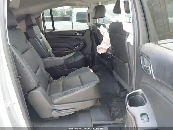 1GNSKHKC3GR393935 2016 CHEVROLET SUBURBAN - Image 8