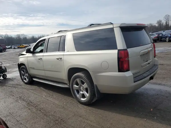 1GNSKHKC3GR426979 2016 CHEVROLET SUBURBAN - Image 2