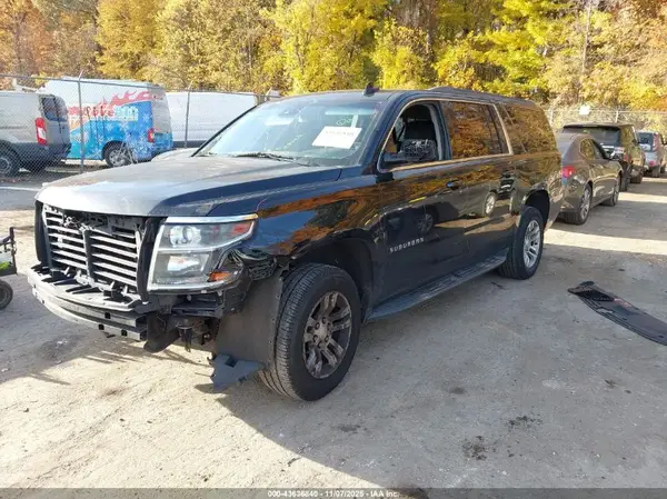 1GNSKHKC3HR115439 2017 CHEVROLET SUBURBAN - Image 2