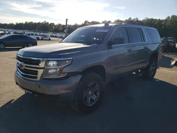 1GNSKHKC3HR142995 2017 CHEVROLET SUBURBAN - Image 1