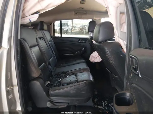 1GNSKHKC3HR152426 2017 CHEVROLET SUBURBAN - Image 8