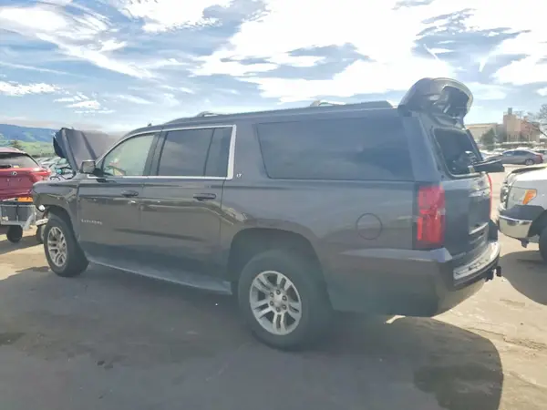 1GNSKHKC3HR152989 2017 CHEVROLET SUBURBAN - Image 2