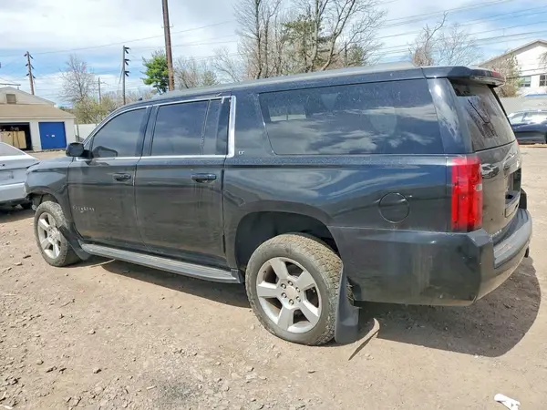 1GNSKHKC3HR172126 2017 CHEVROLET SUBURBAN - Image 2