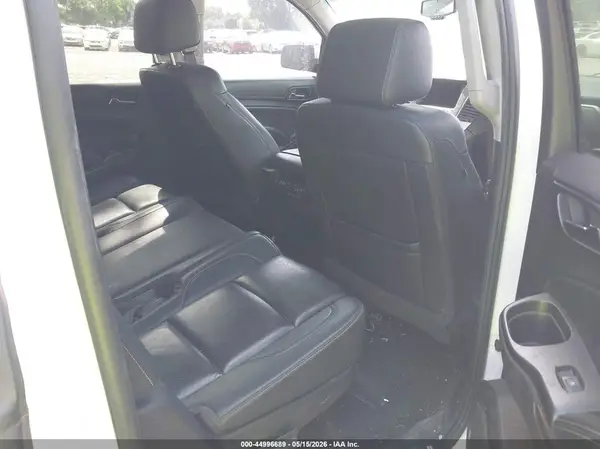 1GNSKHKC3HR270248 2017 CHEVROLET SUBURBAN - Image 8