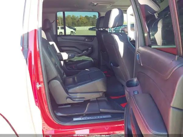 1GNSKHKC3HR315155 2017 CHEVROLET SUBURBAN - Image 8