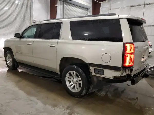 1GNSKHKC3HR381480 2017 CHEVROLET SUBURBAN - Image 2