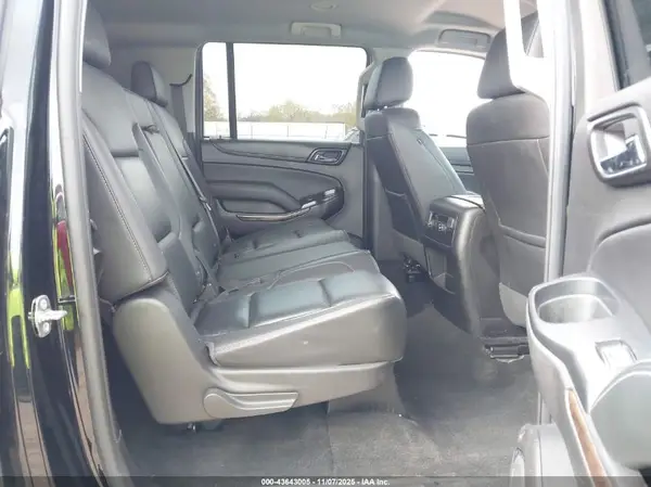 1GNSKHKC3JR252449 2018 CHEVROLET SUBURBAN - Image 8