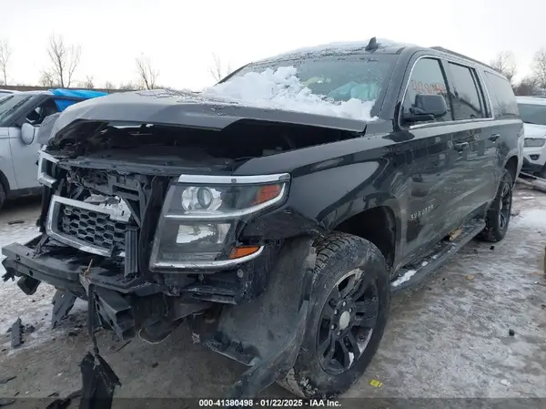 1GNSKHKC3KR172179 2019 CHEVROLET SUBURBAN - Image 2