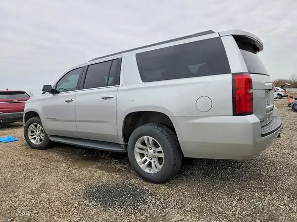 1GNSKHKC3KR283573 2019 CHEVROLET SUBURBAN - Image 2