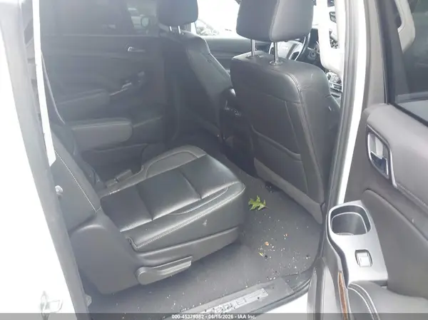1GNSKHKC3KR329984 2019 CHEVROLET SUBURBAN - Image 8