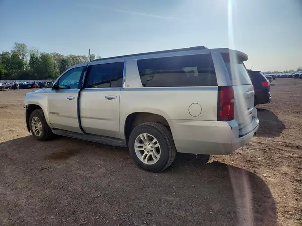 1GNSKHKC3KR400195 2019 CHEVROLET SUBURBAN - Image 2