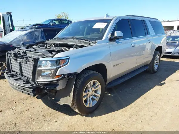 1GNSKHKC3LR116664 2020 CHEVROLET SUBURBAN - Image 2