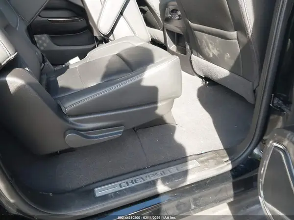 1GNSKHKC3LR185614 2020 CHEVROLET SUBURBAN - Image 8