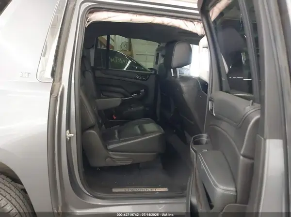 1GNSKHKC3LR265348 2020 CHEVROLET SUBURBAN - Image 8