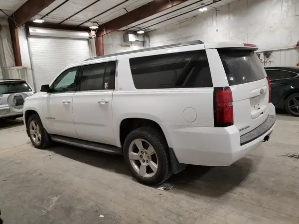1GNSKHKC4GR102858 2016 CHEVROLET SUBURBAN - Image 2