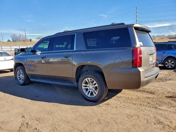 1GNSKHKC4GR246023 2016 CHEVROLET SUBURBAN - Image 2