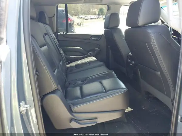 1GNSKHKC4GR427591 2016 CHEVROLET SUBURBAN - Image 8