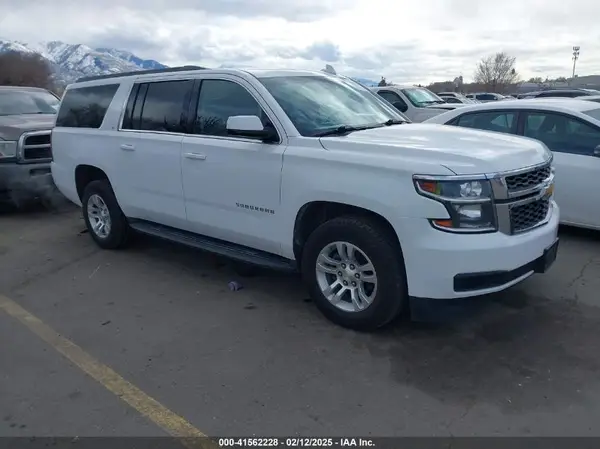 1GNSKHKC4GR448926 2016 CHEVROLET SUBURBAN - Image 1