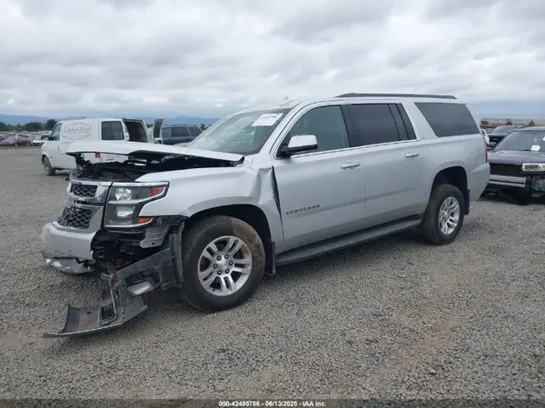 1GNSKHKC4GR479206 2016 CHEVROLET SUBURBAN - Image 2