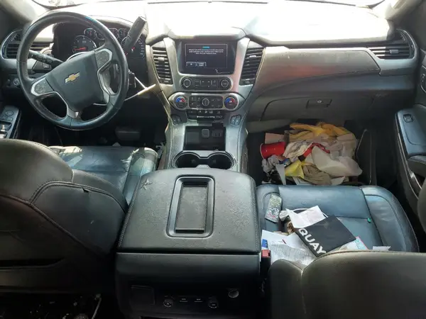 1GNSKHKC4HR112372 2017 CHEVROLET SUBURBAN - Image 8