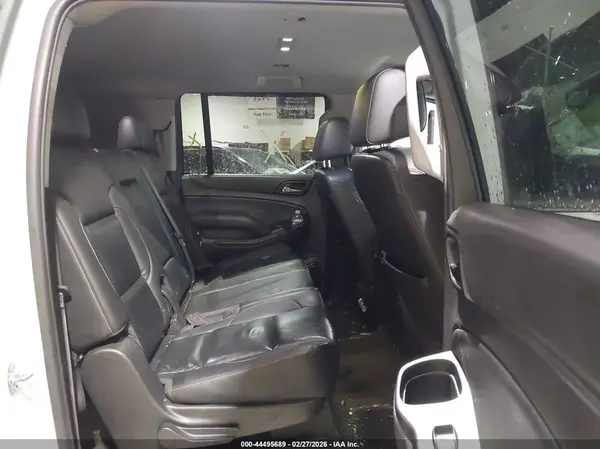 1GNSKHKC4HR122500 2017 CHEVROLET SUBURBAN - Image 8
