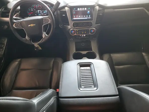 1GNSKHKC4HR142925 2017 CHEVROLET SUBURBAN - Image 8