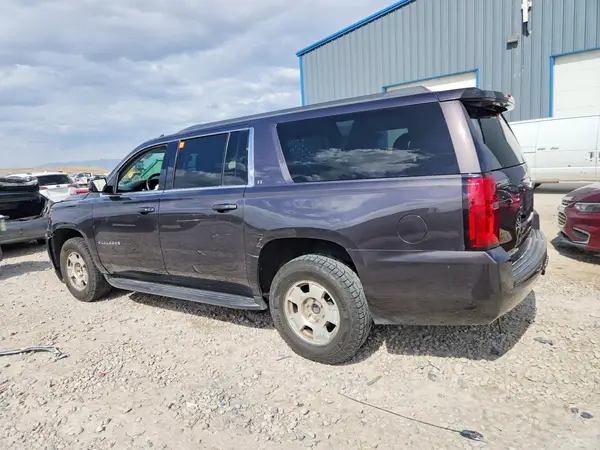 1GNSKHKC4HR194586 2017 CHEVROLET SUBURBAN - Image 2