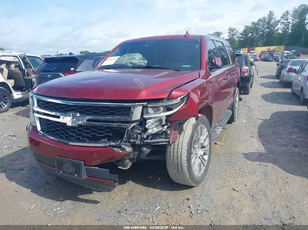 1GNSKHKC4HR277645 2017 CHEVROLET SUBURBAN - Image 2