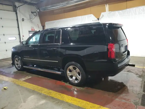 1GNSKHKC4HR374375 2017 CHEVROLET SUBURBAN - Image 2