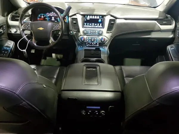 1GNSKHKC4HR374375 2017 CHEVROLET SUBURBAN - Image 8