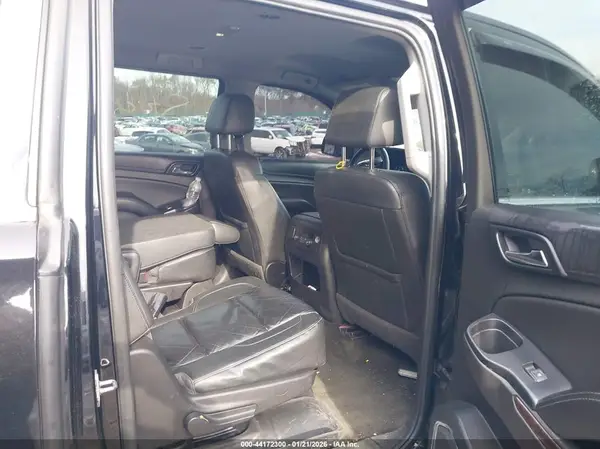 1GNSKHKC4HR402188 2017 CHEVROLET SUBURBAN - Image 8