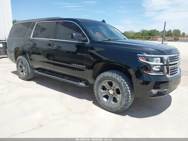 1GNSKHKC4JR137648 2018 CHEVROLET SUBURBAN - Image 1