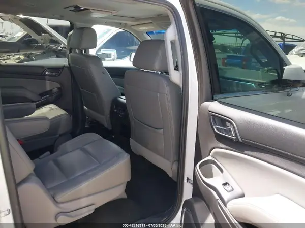 1GNSKHKC4JR162596 2018 CHEVROLET SUBURBAN - Image 8