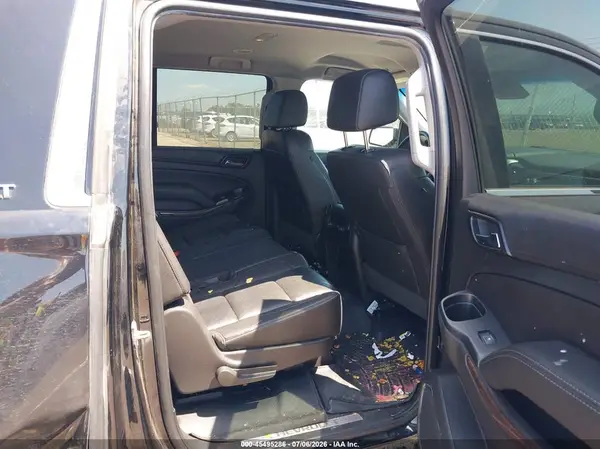 1GNSKHKC4JR227074 2018 CHEVROLET SUBURBAN - Image 8