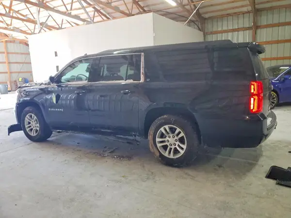 1GNSKHKC4JR276033 2018 CHEVROLET SUBURBAN - Image 2