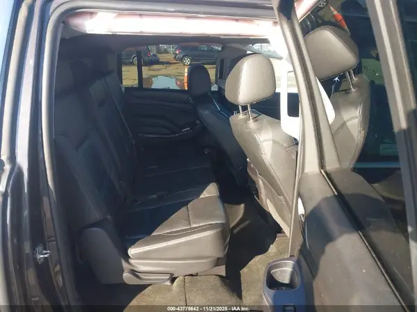1GNSKHKC4JR311945 2018 CHEVROLET SUBURBAN - Image 8