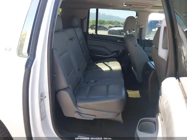 1GNSKHKC4JR362443 2018 CHEVROLET SUBURBAN - Image 8