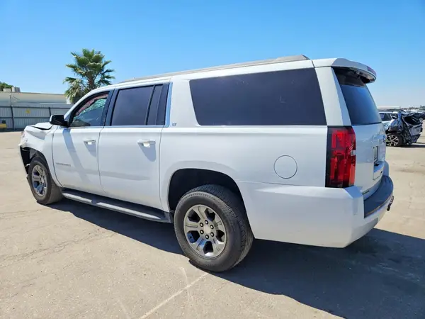 1GNSKHKC4KR123623 2019 CHEVROLET SUBURBAN - Image 2