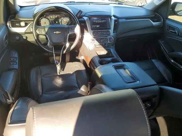 1GNSKHKC4KR131463 2019 CHEVROLET SUBURBAN - Image 8