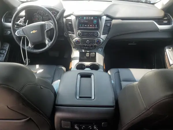 1GNSKHKC4KR135447 2019 CHEVROLET SUBURBAN - Image 8