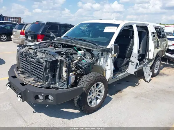 1GNSKHKC4KR347362 2019 CHEVROLET SUBURBAN - Image 2