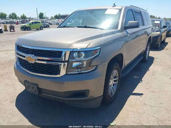 1GNSKHKC4KR392818 2019 CHEVROLET SUBURBAN - Image 2