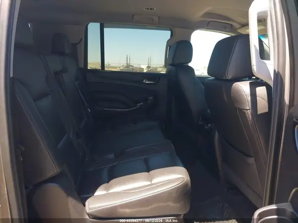 1GNSKHKC4KR392818 2019 CHEVROLET SUBURBAN - Image 8