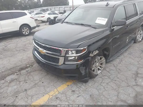 1GNSKHKC4LR100456 2020 CHEVROLET SUBURBAN - Image 2
